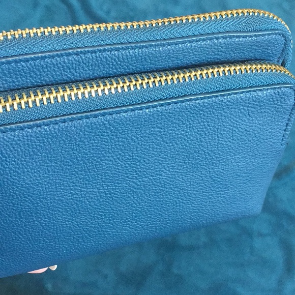 Wristlet - Picture 3 of 3